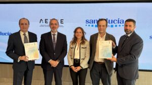 Santalucía consigue la doble certificacion en la UNE 15896 y la ISO 20400